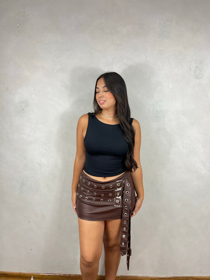 Shorts saia Couro Albânia